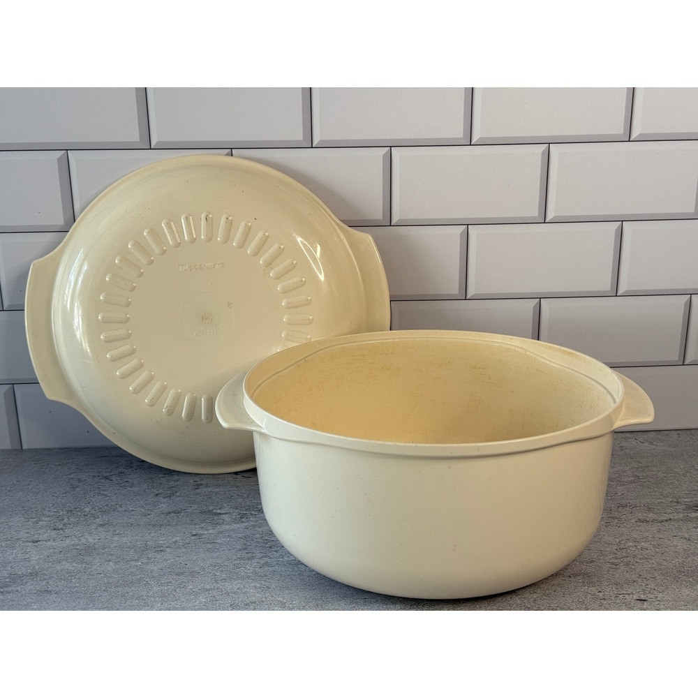 Vintage Tupperware Ultra 21 Almond Casserole Set 3qt Base 2192 8oz Pan 2193